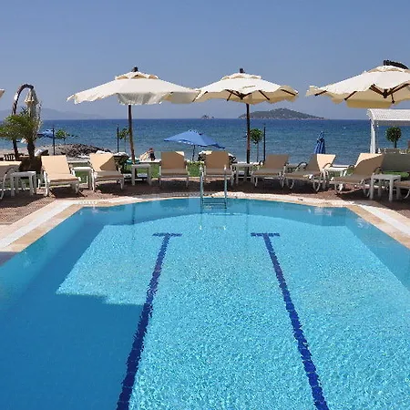 Hotel Turiya 4*