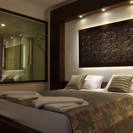 Hotel Turiya 5*