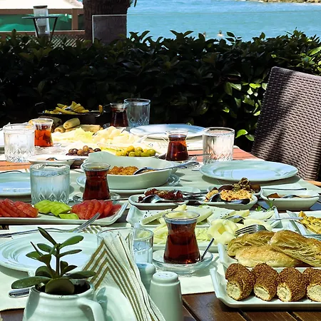 Turiya Hotel 5*