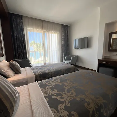 Turiya Hotel Turgutreis