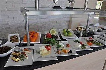 Turiya Hotell 4*