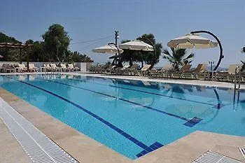 Turiya מלון 5*